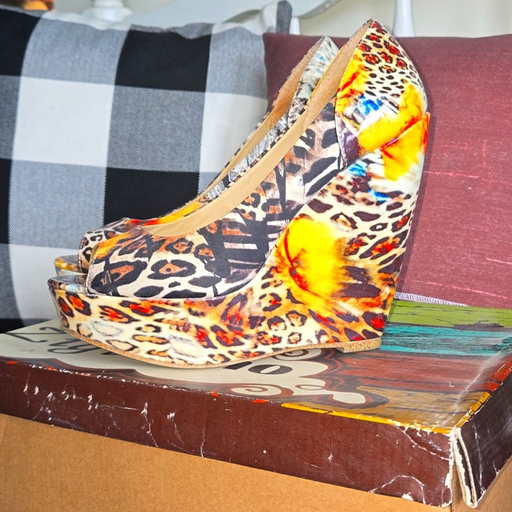 Funky High Wedges